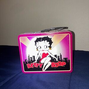 Vintage 1998 Betty Boop Mini Metal Lunch Box Tin Collectable